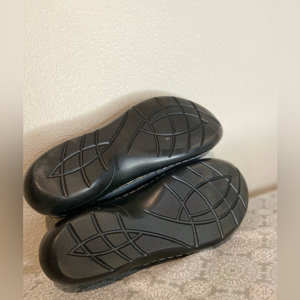 Soft Pebble Leather Slip-On Loafers w/Abeo 3D Customized Orthotic Footbed~Size 7 - Picture 11 of 13